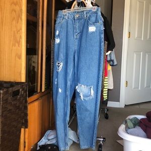 distressed boyfriend jeans